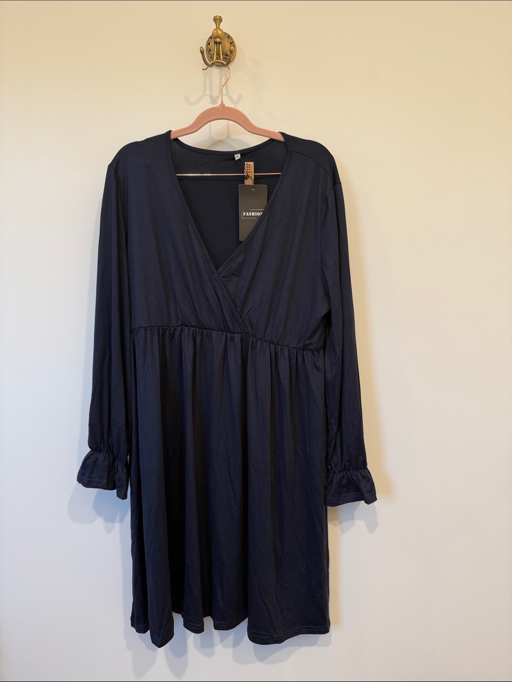 Women's Navy Long-Sleeve V-Neck Dress